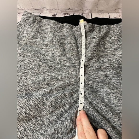 Chico’s Zenergy Black Heather Workout Athletic Leggings Womens Plus Size 20/22 - Picture 7 of 7